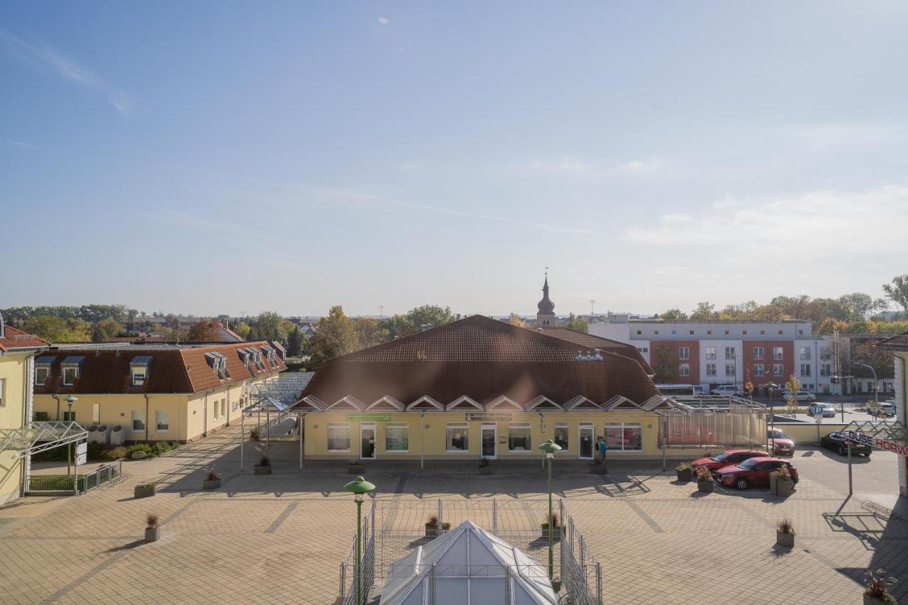 Warias Hotel & Restaurant Braunsbedra Екстер'єр фото