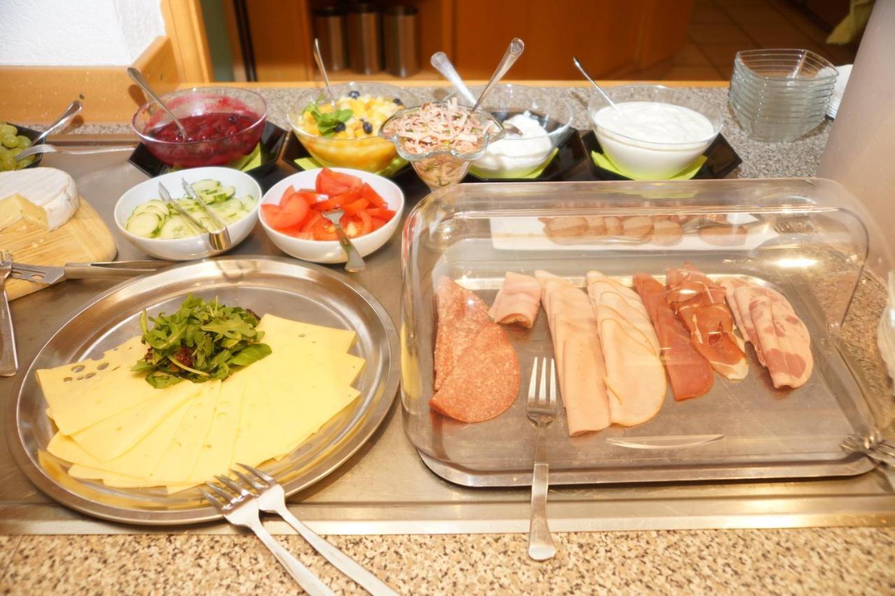 Warias Hotel & Restaurant Braunsbedra Екстер'єр фото