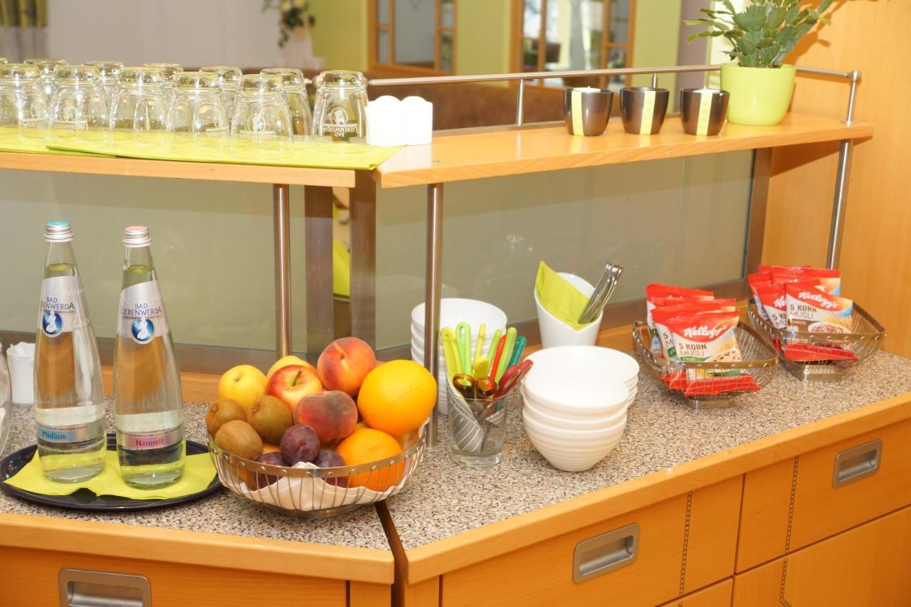 Warias Hotel & Restaurant Braunsbedra Екстер'єр фото