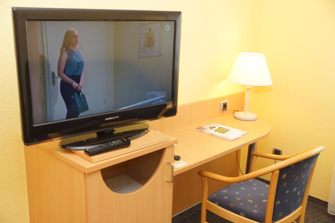 Warias Hotel & Restaurant Braunsbedra Екстер'єр фото