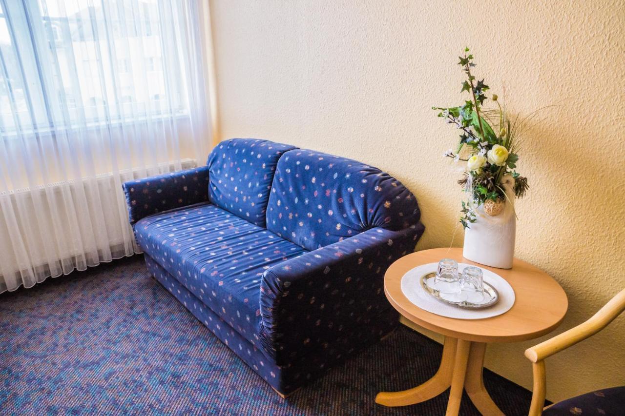 Warias Hotel & Restaurant Braunsbedra Екстер'єр фото